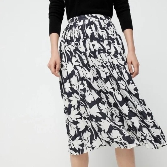 J. Crew Dresses & Skirts - J. Crew 365 Pleated Lined Midi Skirt in Shadow Floral
